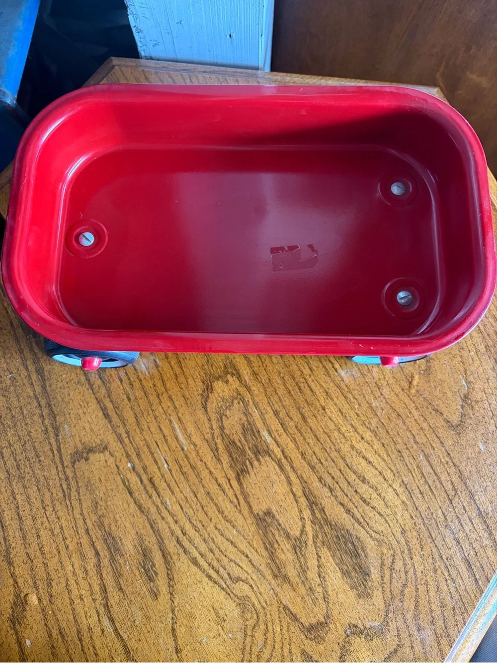 Small Radio Flyer Wagon